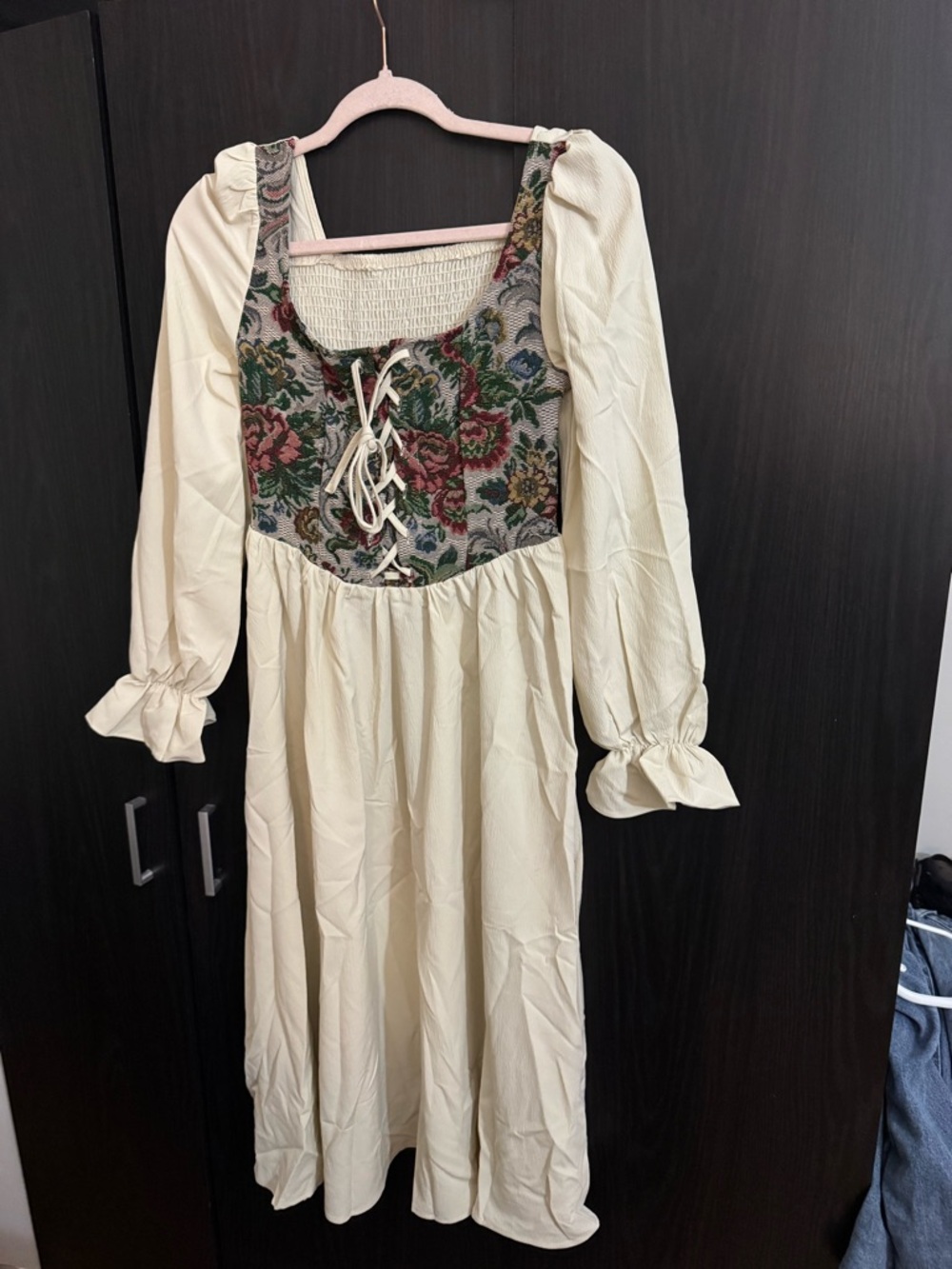 SHEIN Cream Long Sleeve Dress with Floral Lace-Up Bodice